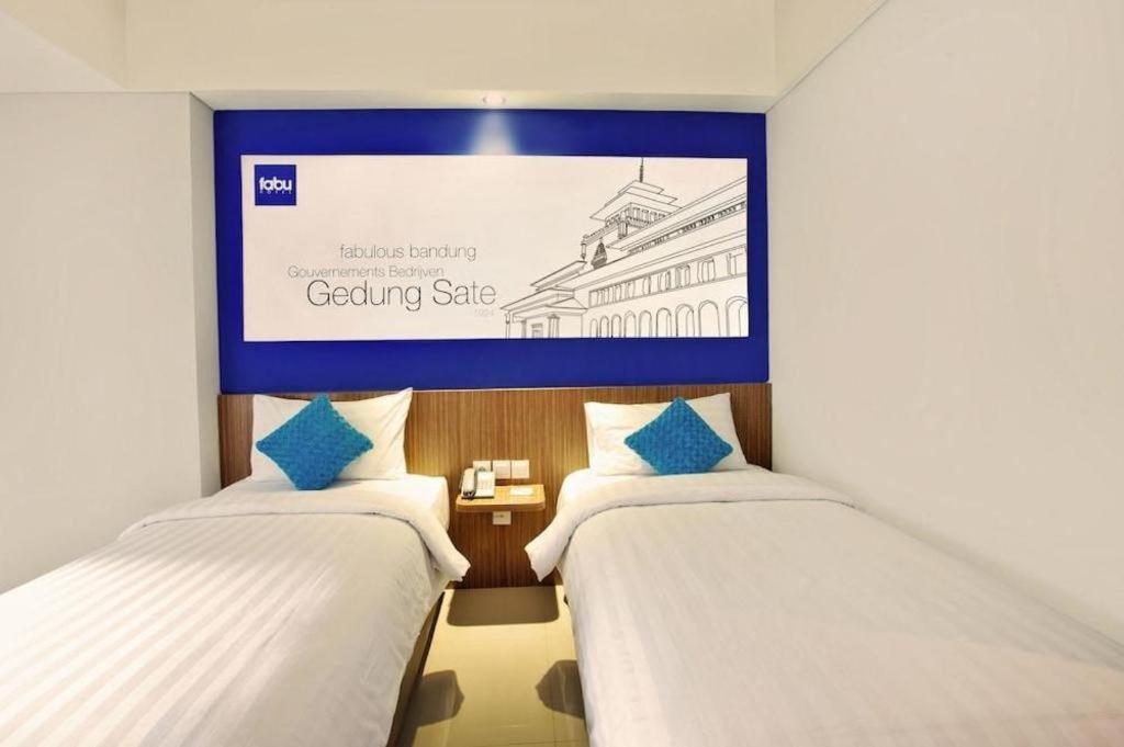 Indies Hotel Bandung Exterior photo