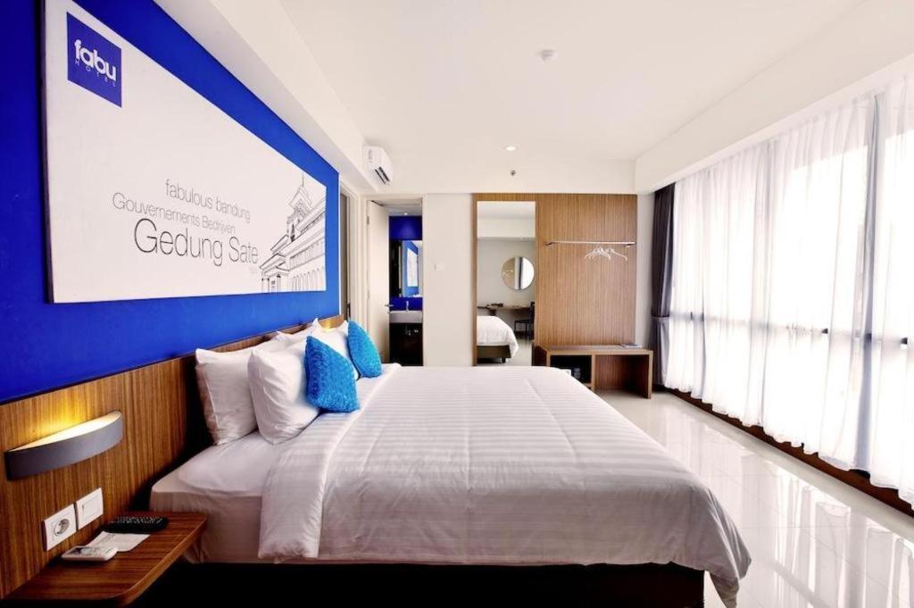 Indies Hotel Bandung Exterior photo