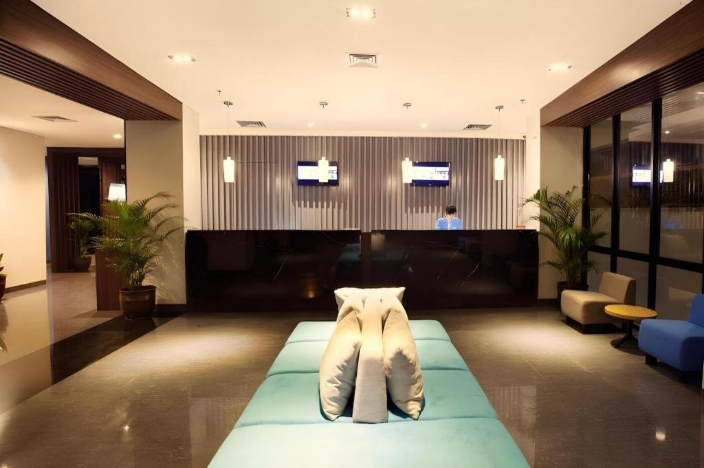 Indies Hotel Bandung Exterior photo