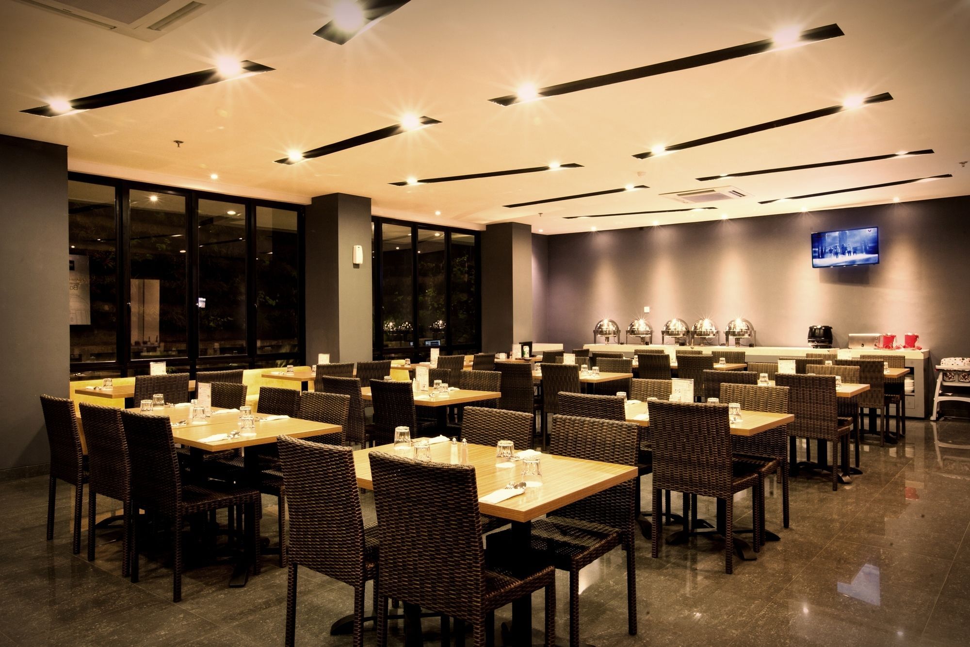 Indies Hotel Bandung Exterior photo